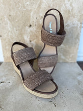 Pivey - Django and Juliette