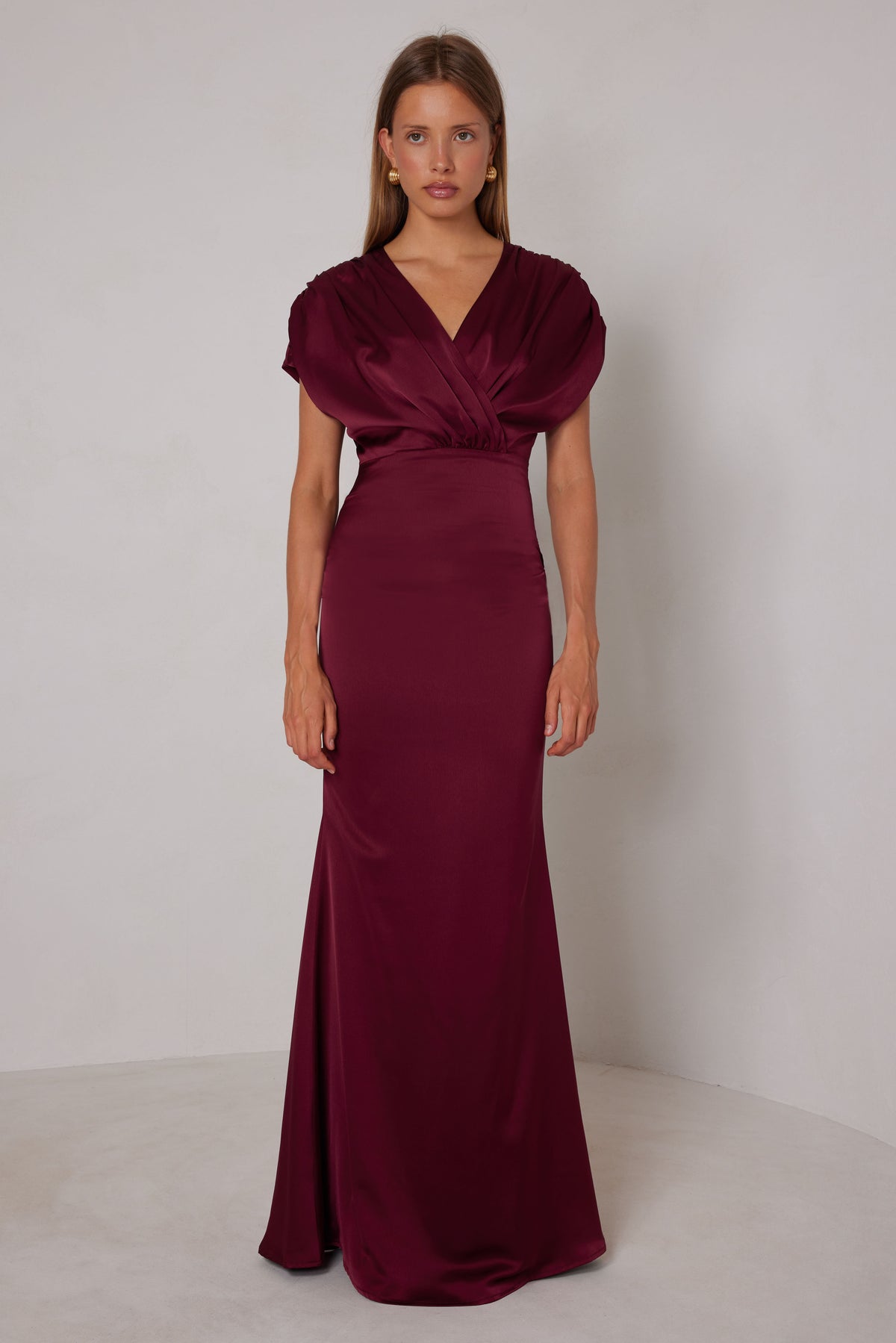 Dennis Gown Wine - Elle Zeitoune