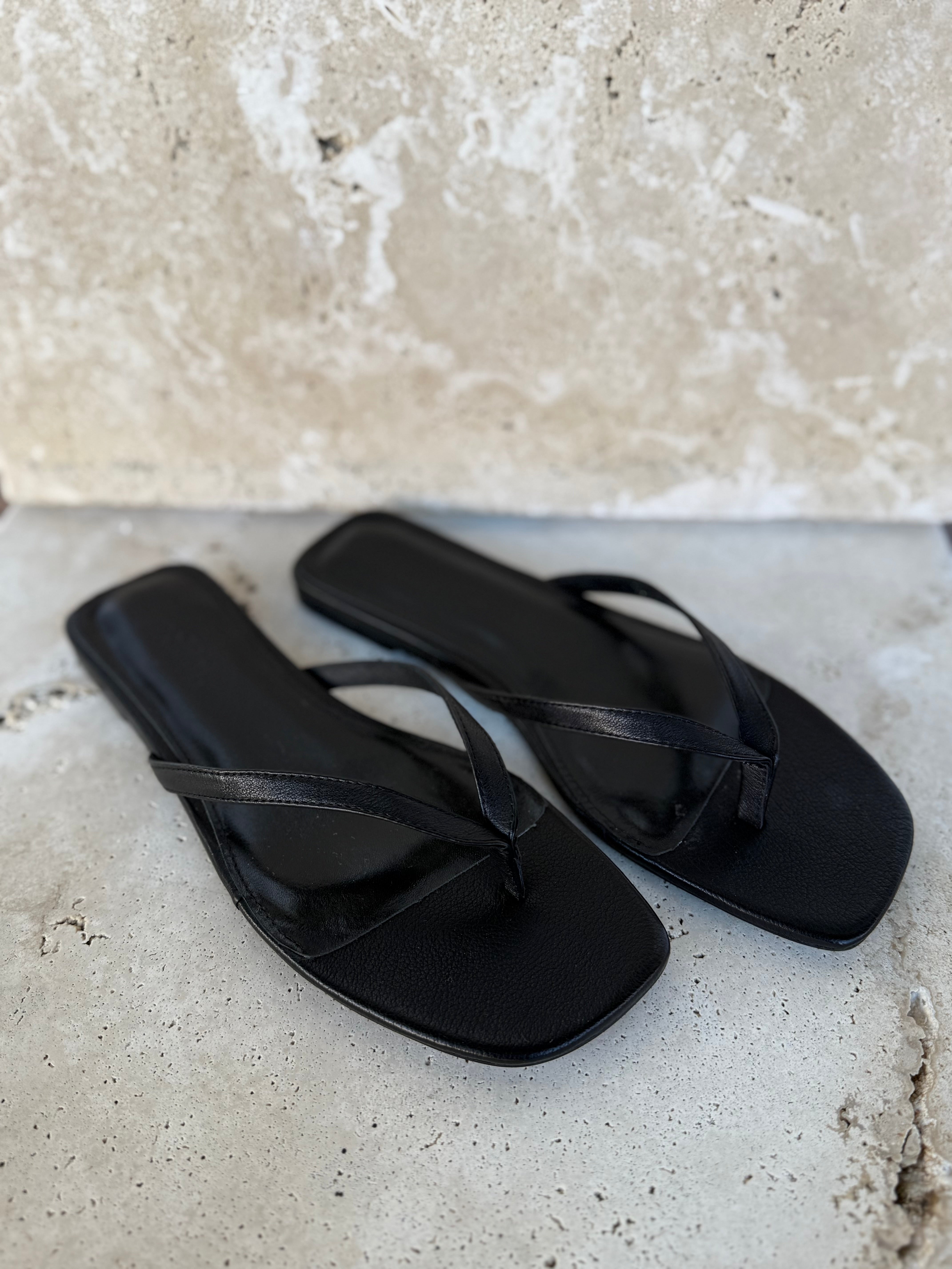 Reille Leather Shoes - Mollini