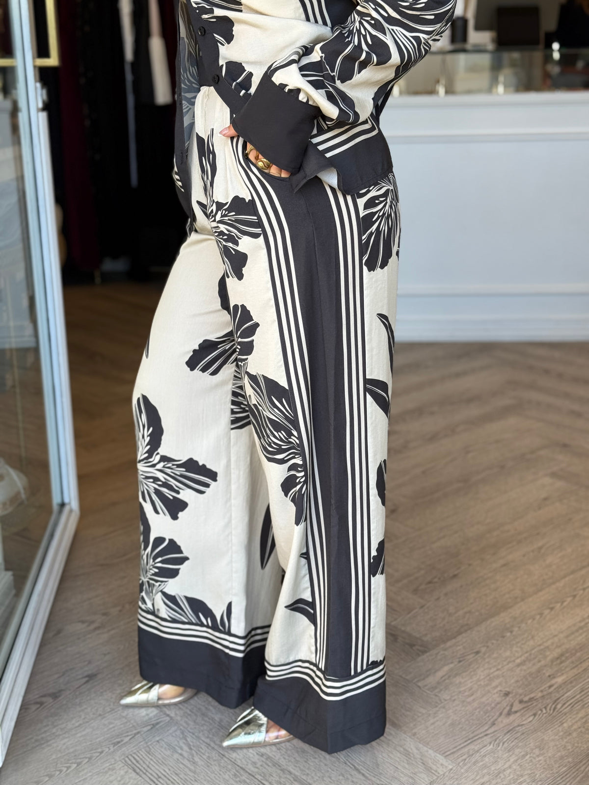 June Pant  - Sass