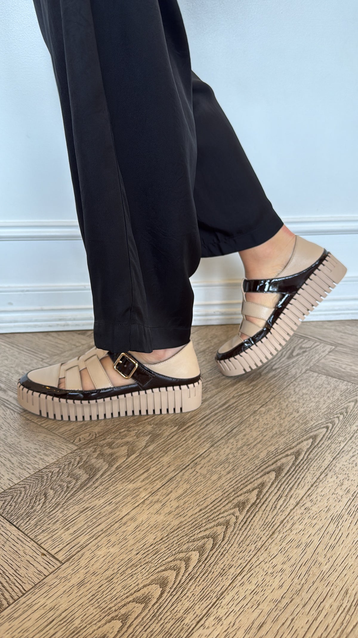 Baytown dark Choc Camel Shoes - Django & Juliette