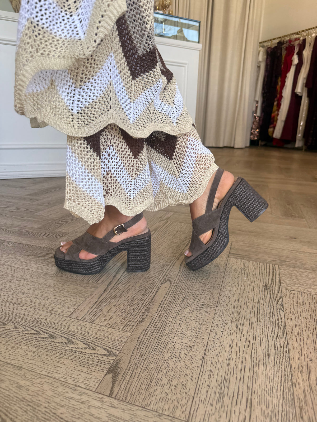 Kloria Suede Shoes - Django & Juliette