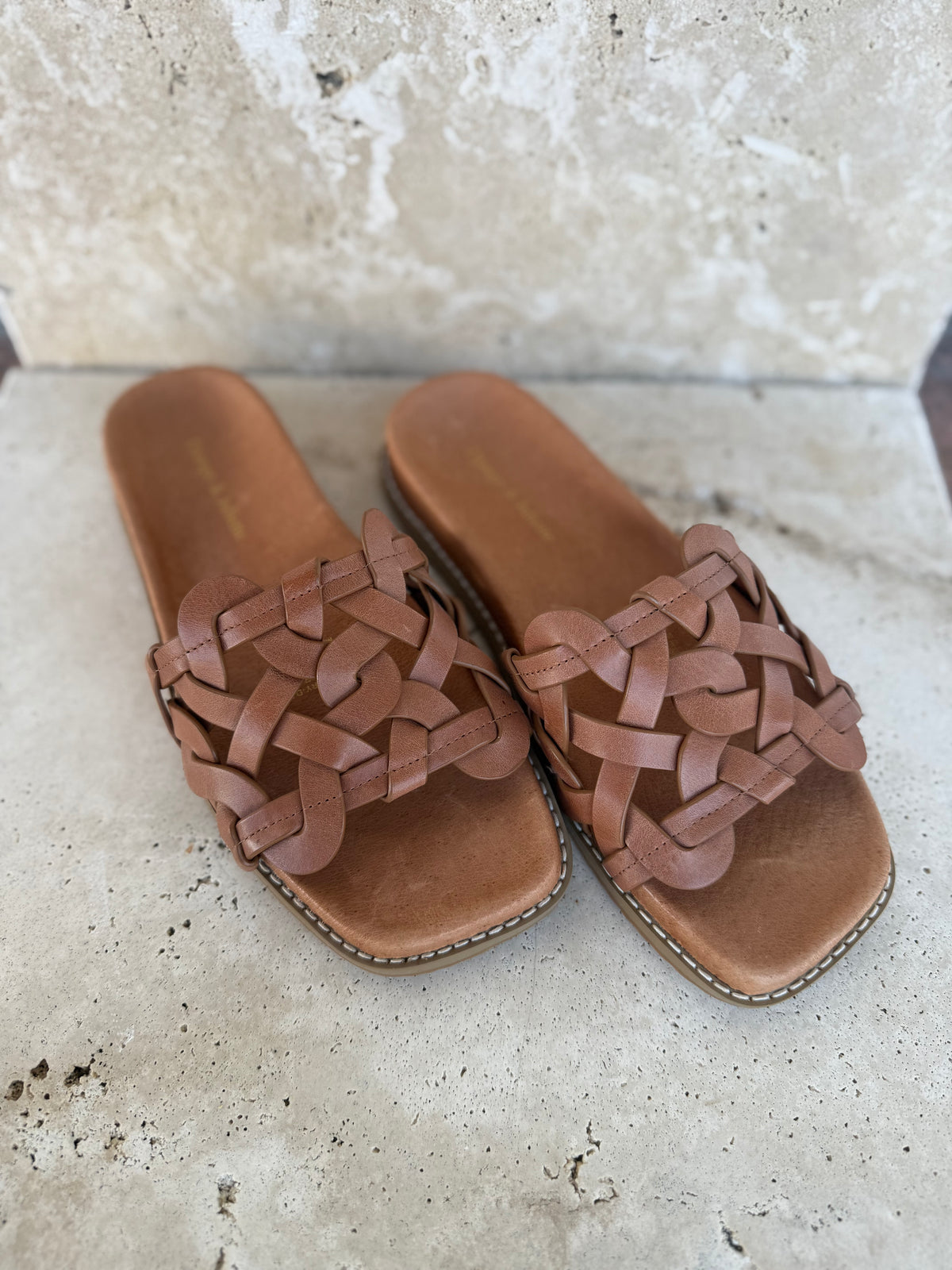 Rory Leather Shoes - Django & Juliette